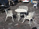 Tabela dos restaurantes do alumínio/ferro fundido e tamanho personalizado decorativo das cadeiras